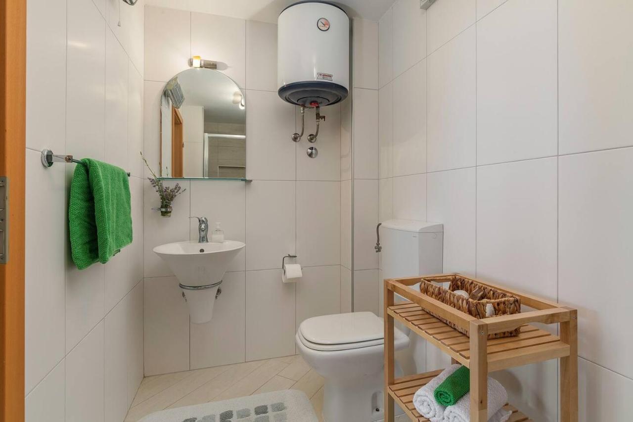 E&T Apartments With A Beautiful Pool Rabac Εξωτερικό φωτογραφία