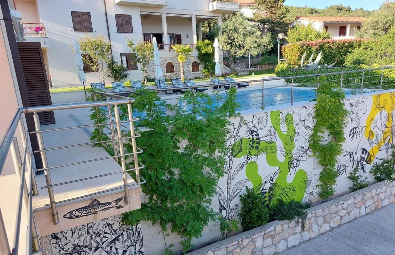 E&T Apartments With A Beautiful Pool Rabac Εξωτερικό φωτογραφία