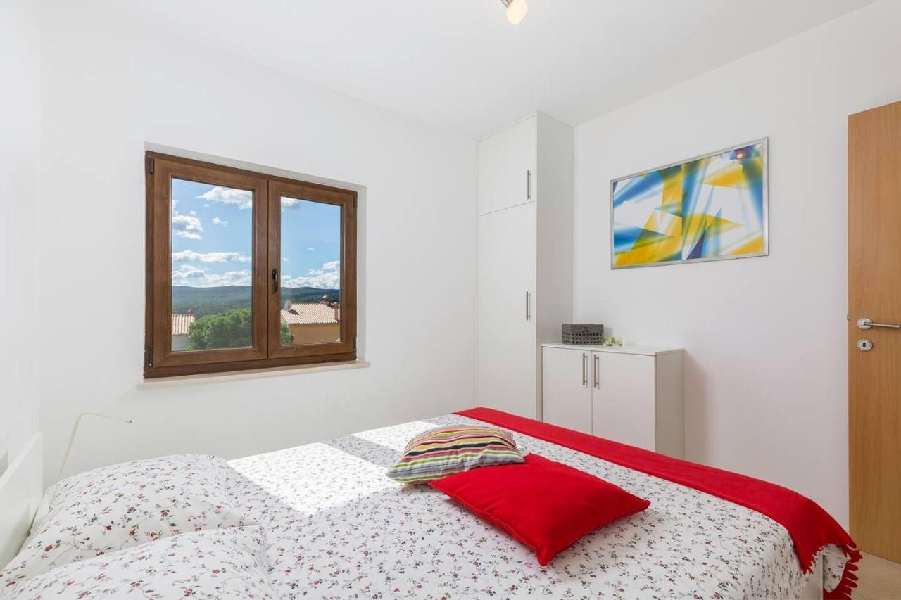 E&T Apartments With A Beautiful Pool Rabac Εξωτερικό φωτογραφία