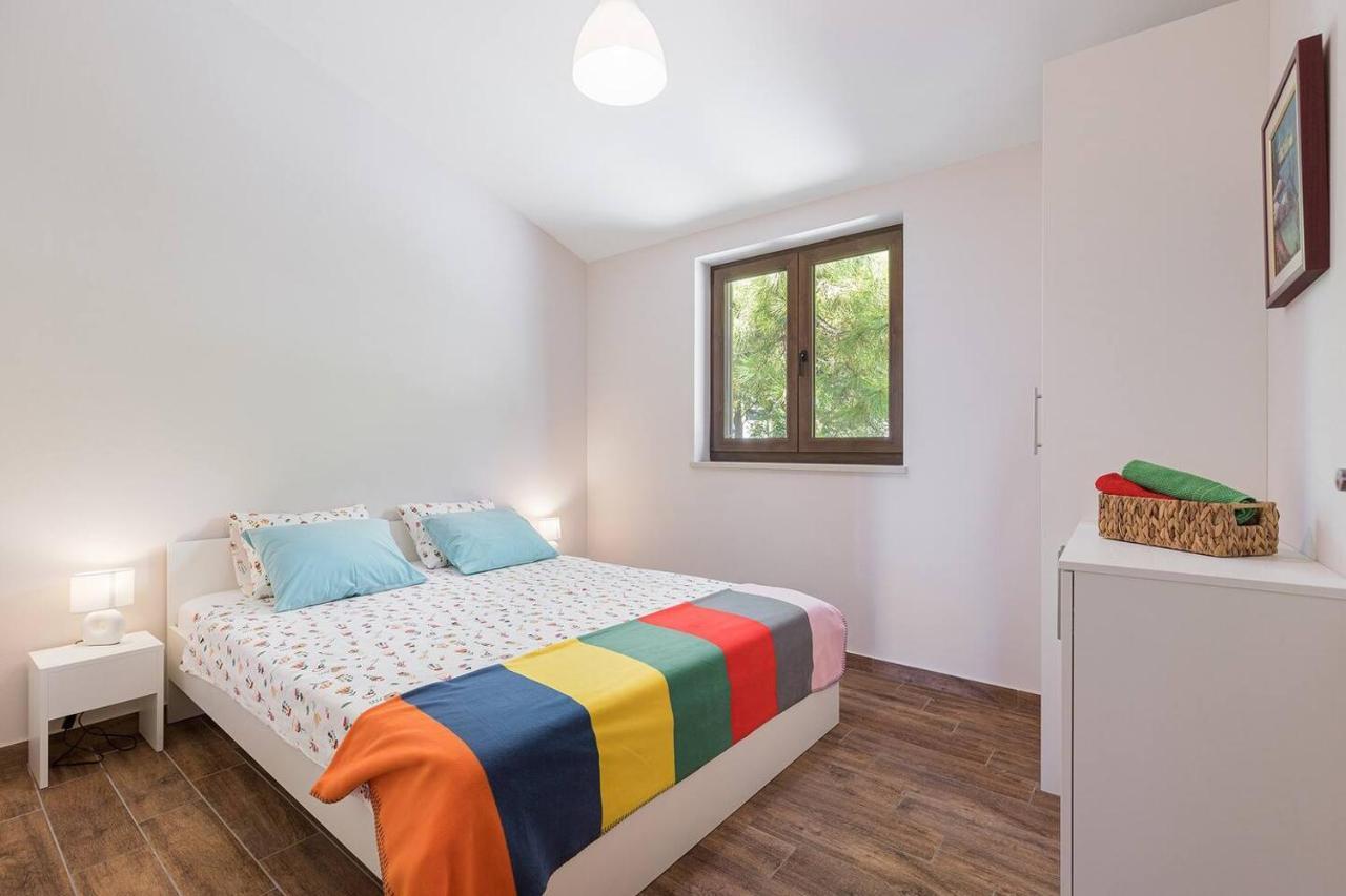 E&T Apartments With A Beautiful Pool Rabac Εξωτερικό φωτογραφία